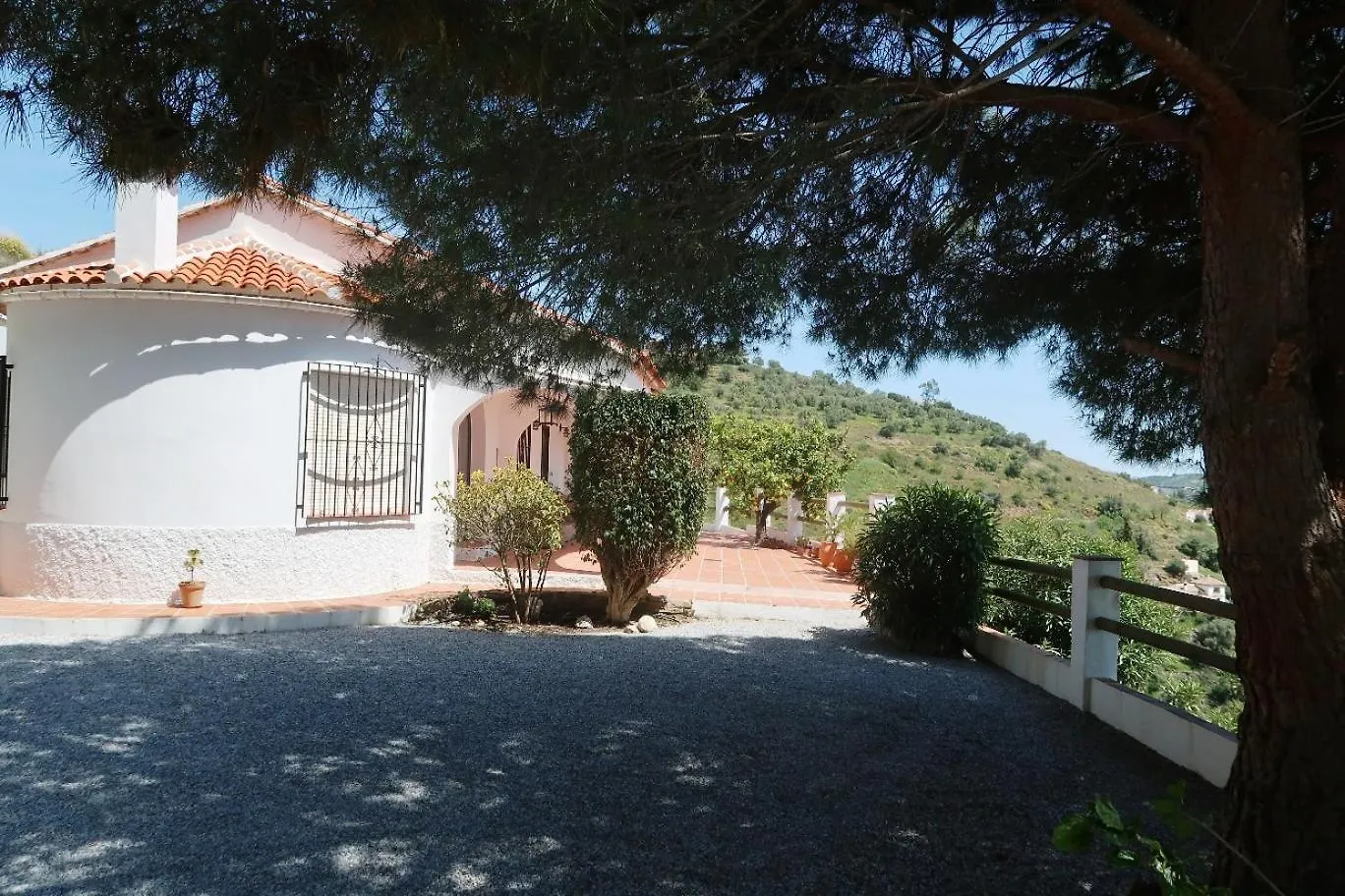 Villa Lantana Sayalonga 0*,